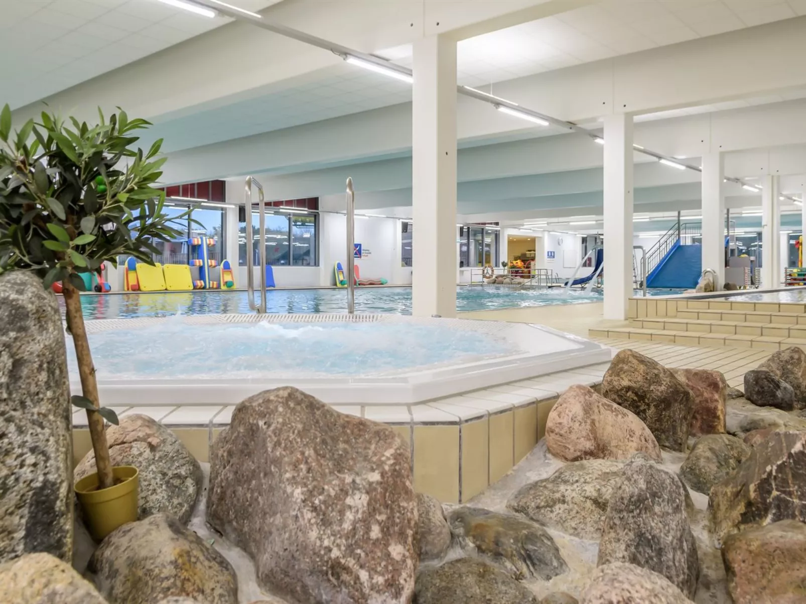 "Alvira" - 30km from the sea-Inside