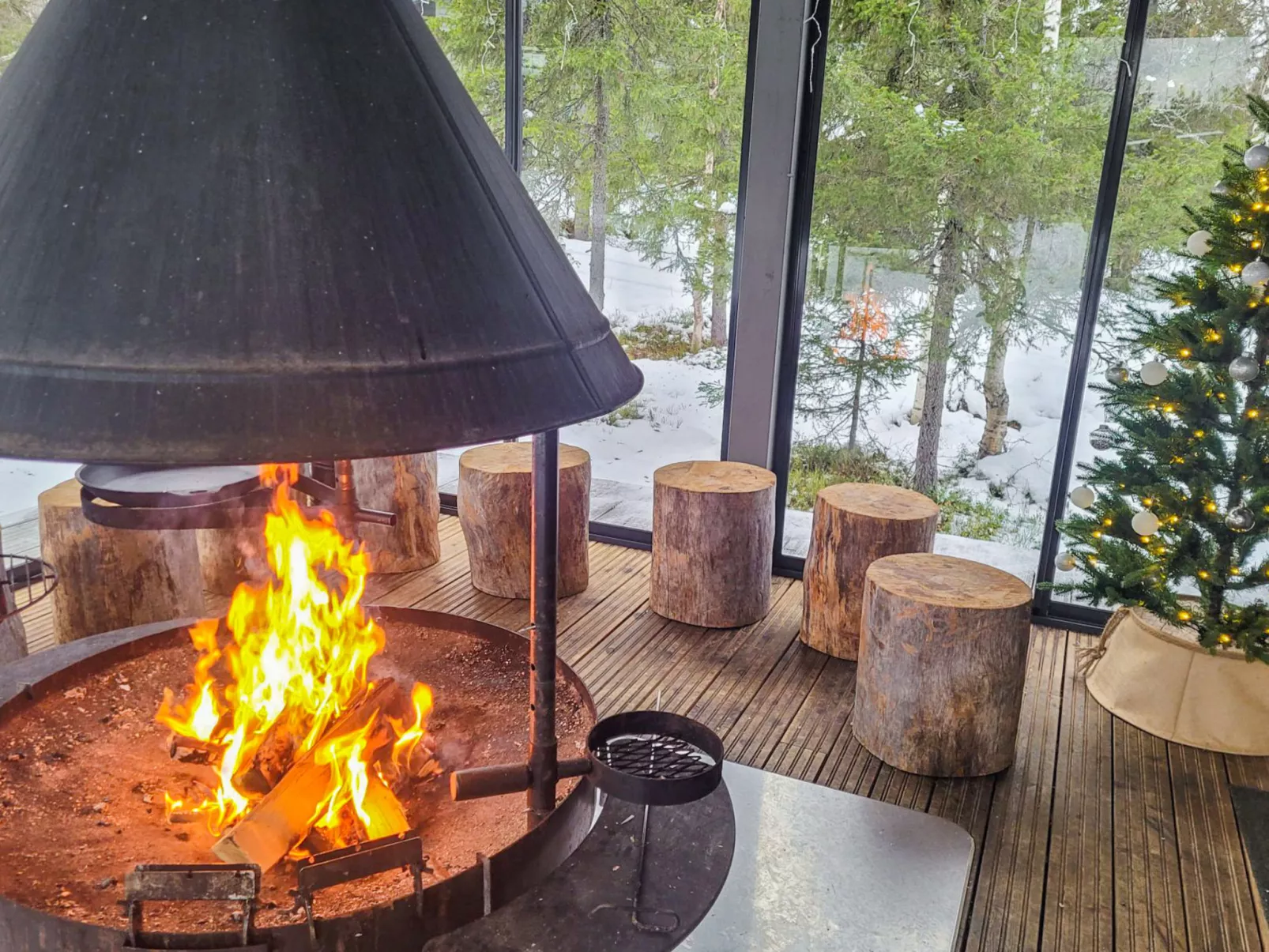 Villa vuosseli a 1-Inside