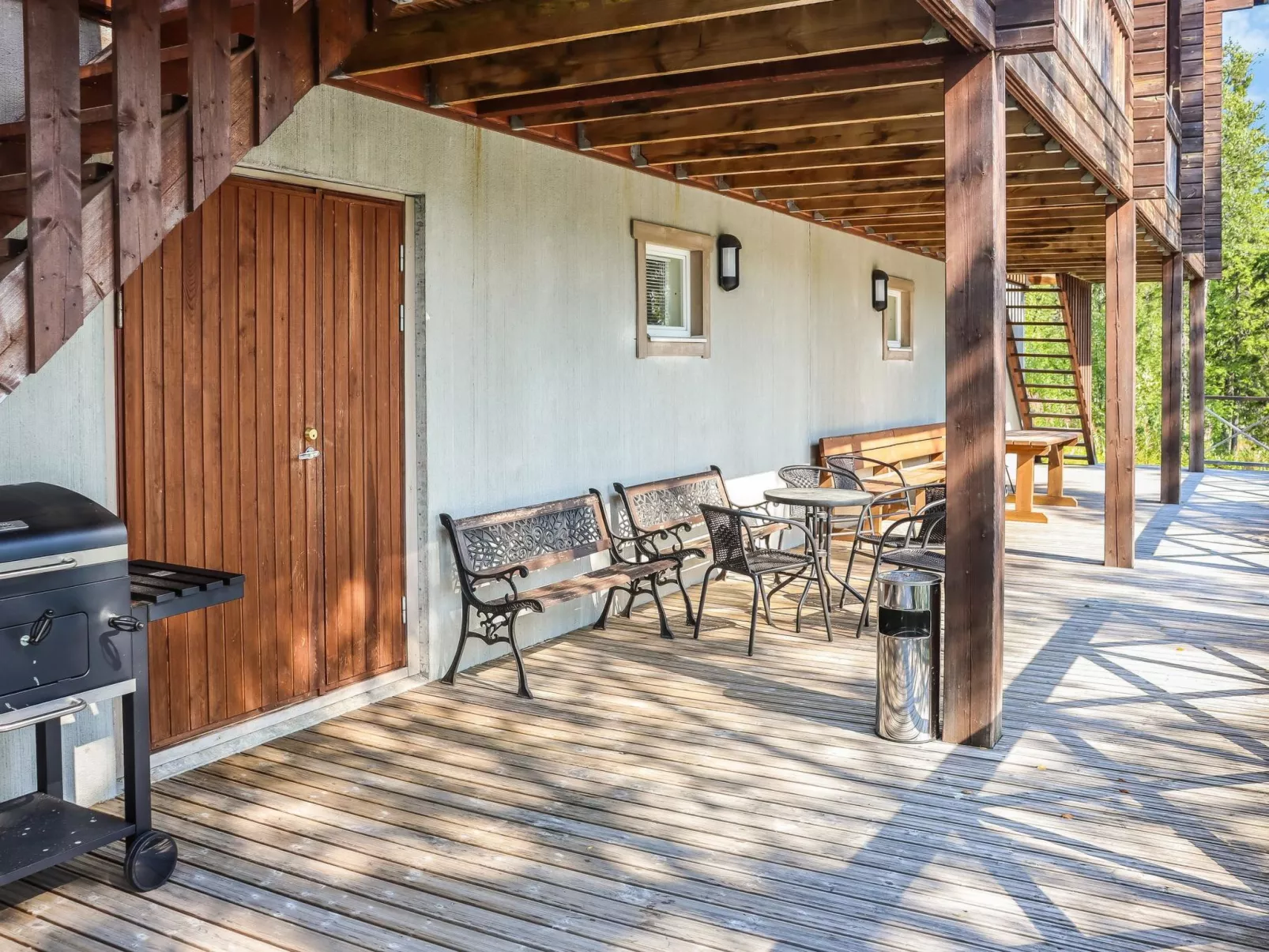 Uulanlinna b, paritalo-Dedans