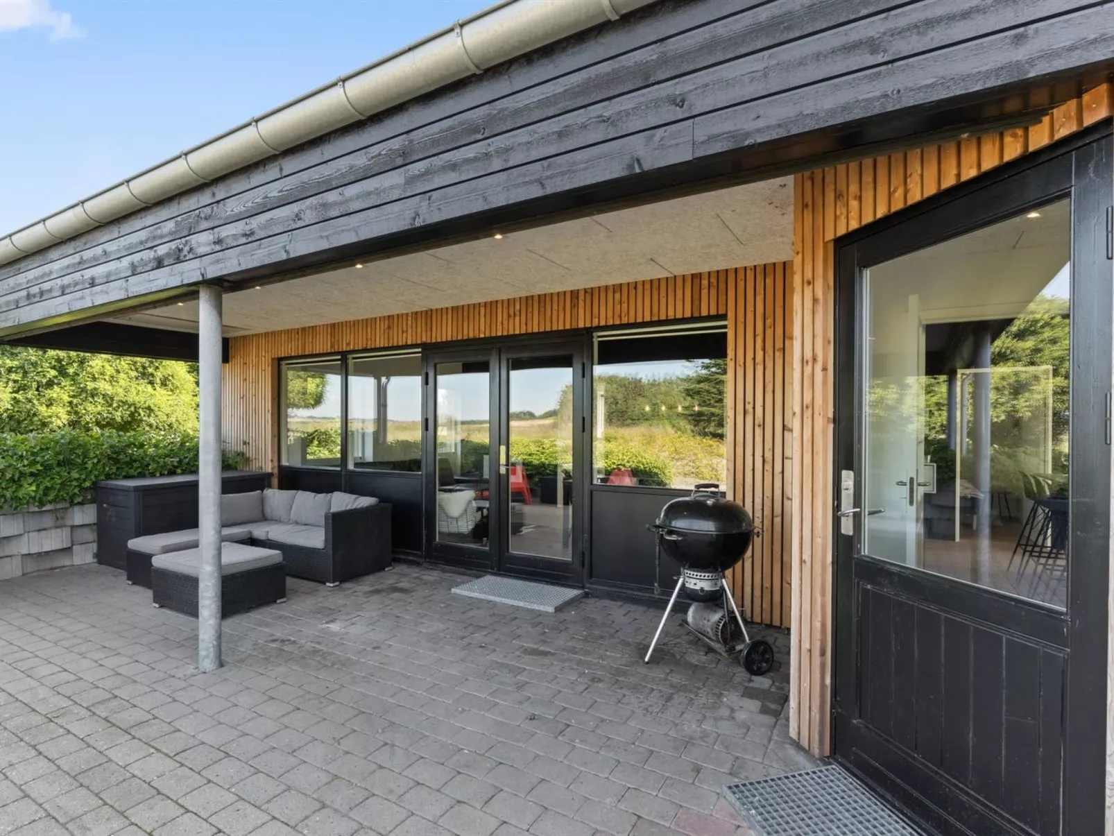 "Harri" - 400m from the sea-Outside