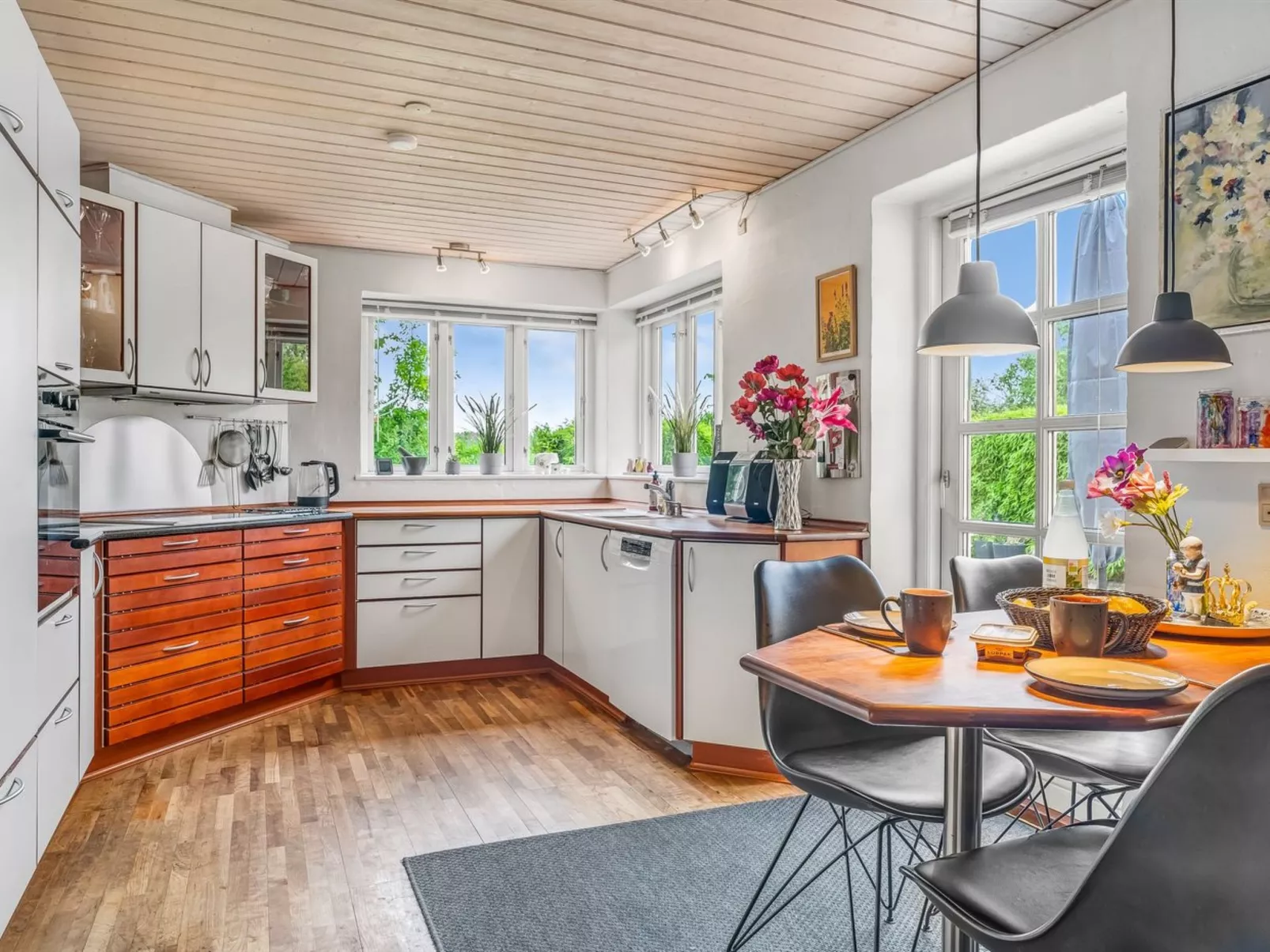 "Elza" - 2.5km from the sea-Drinnen