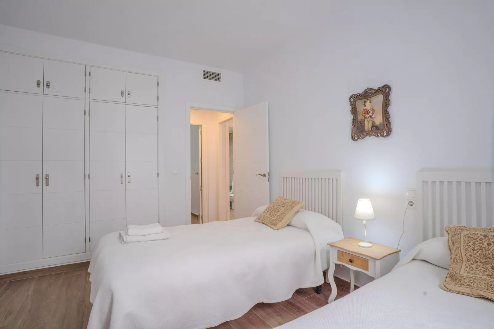 Santa Ángela de la Cruz-Bedroom