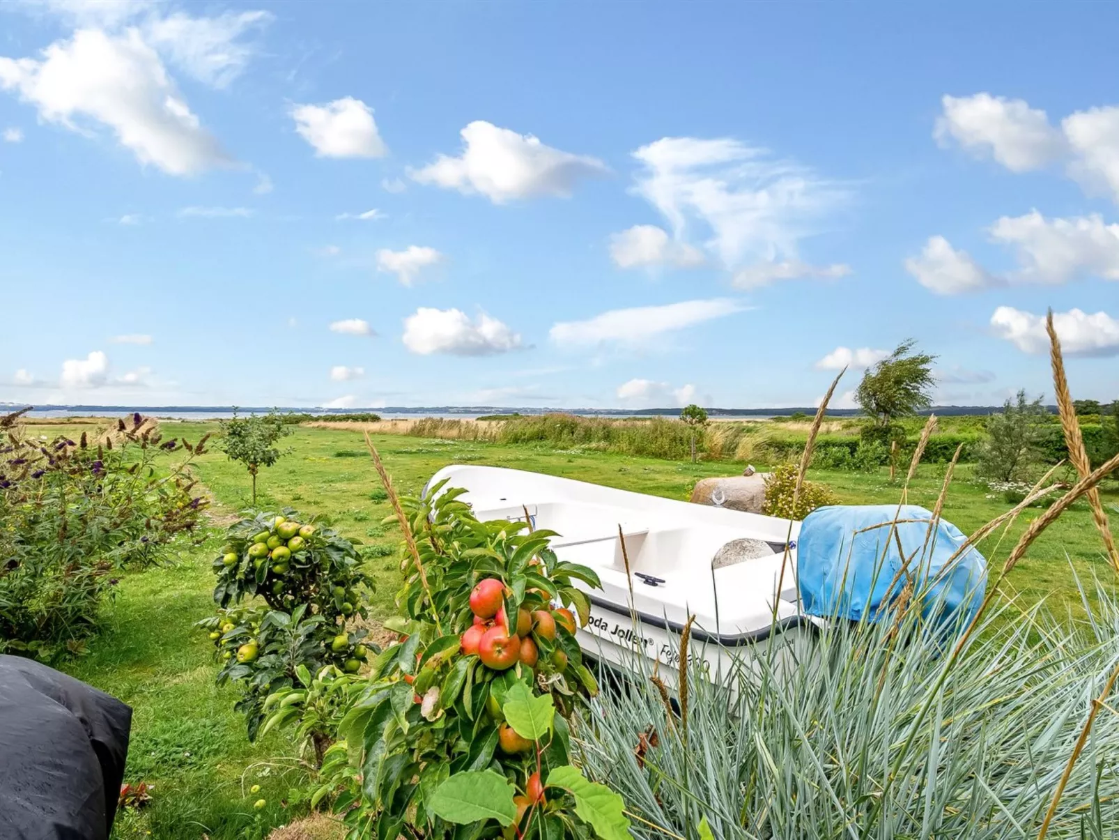 "Bondi" - 75m from the sea-Draußen