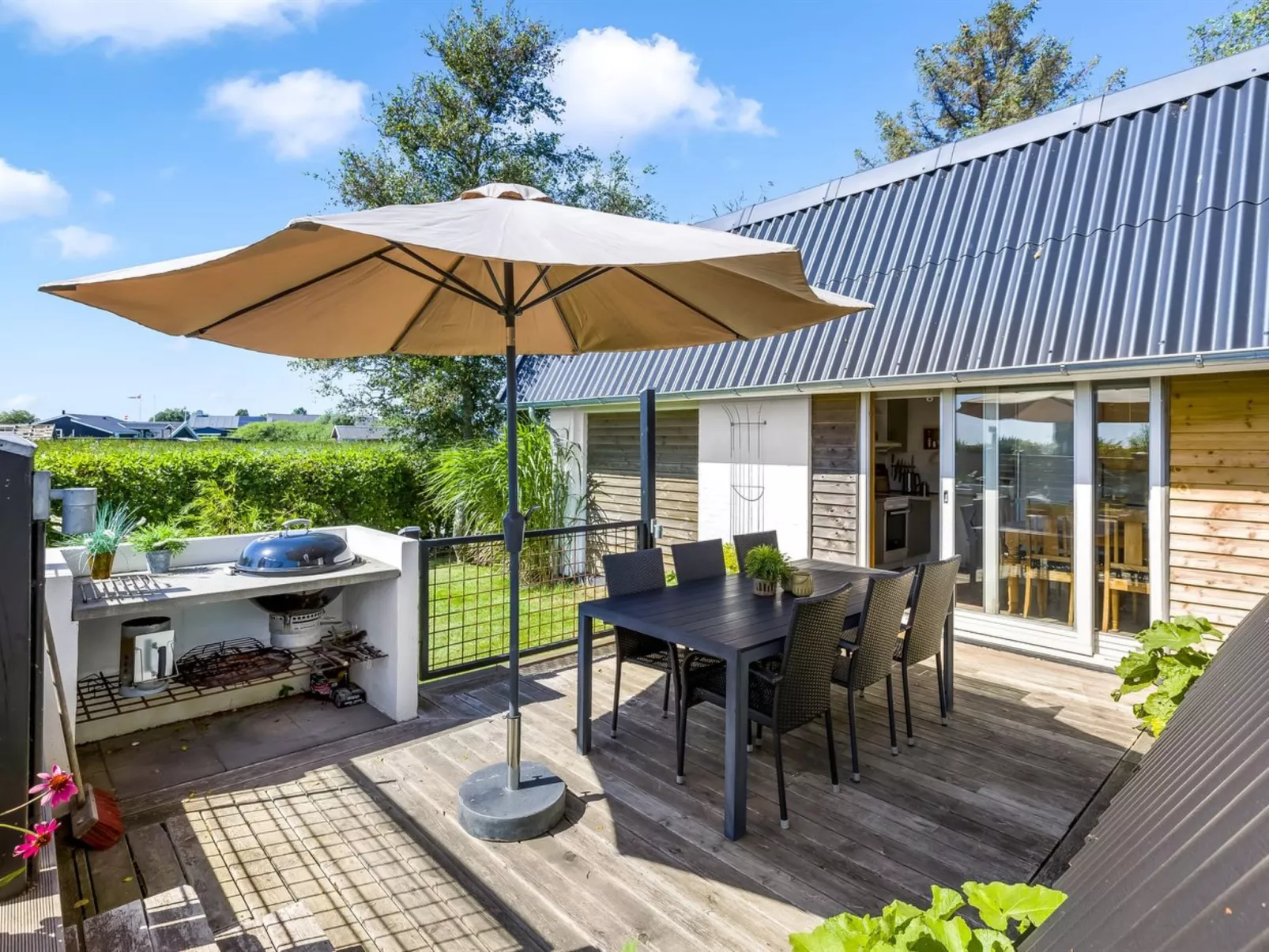 "Murtuz" - 50m from the sea-Draußen