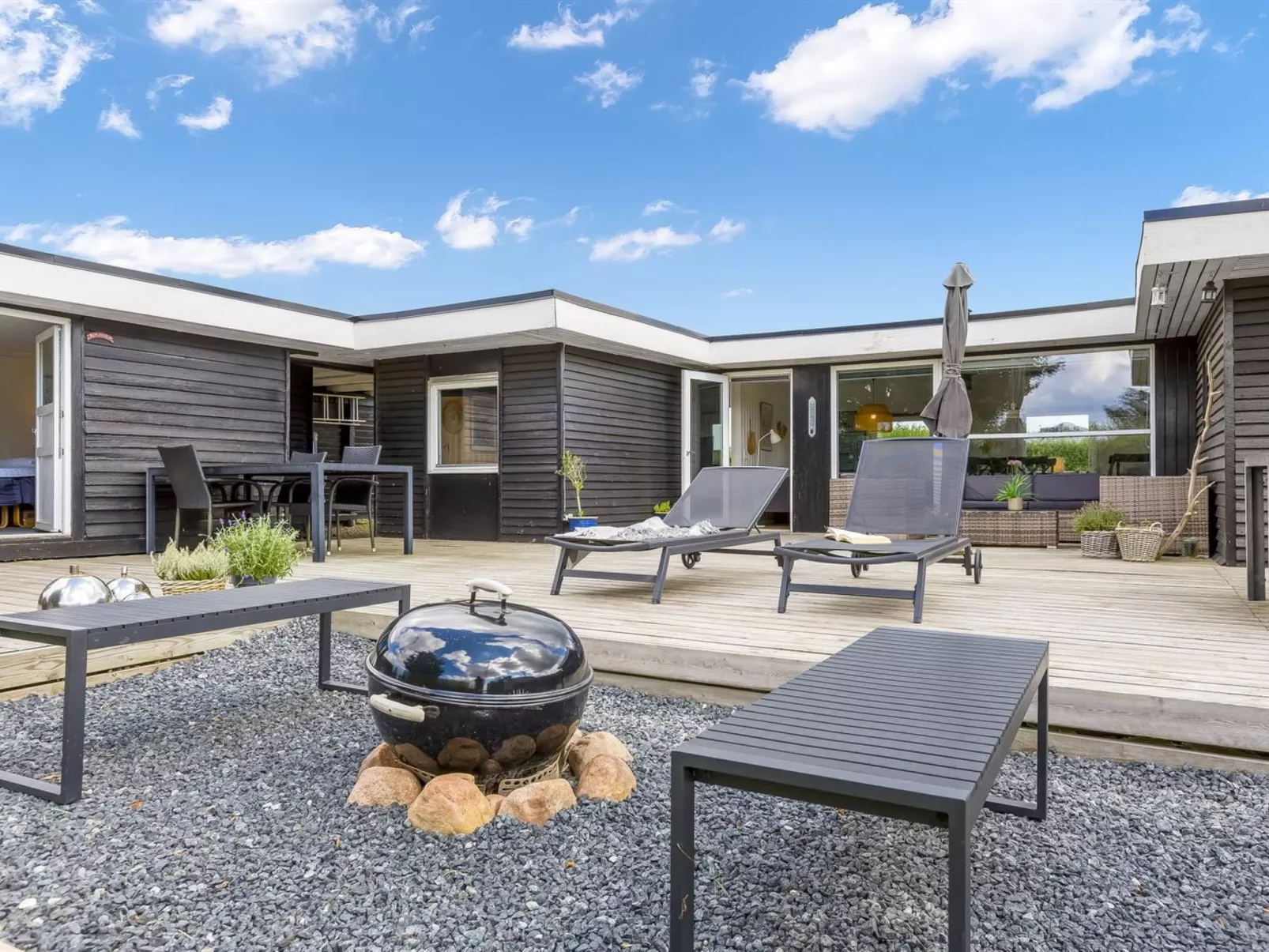 "Adia" - 500m from the sea-Draußen