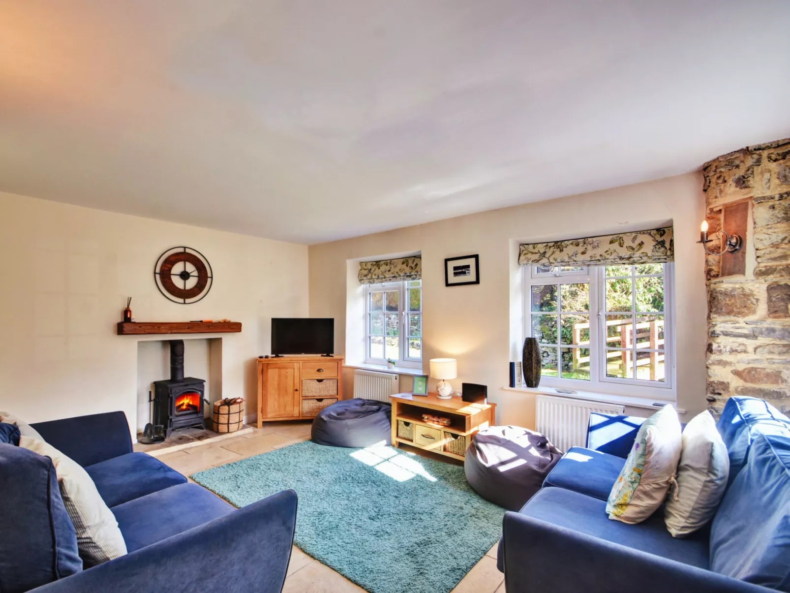 Stable Cottage-Dedans