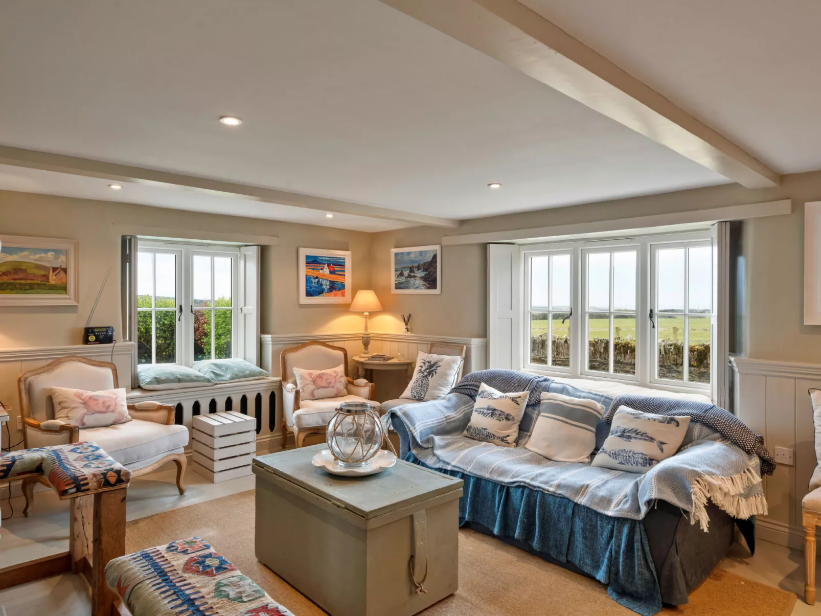 St Eval School House-Dedans