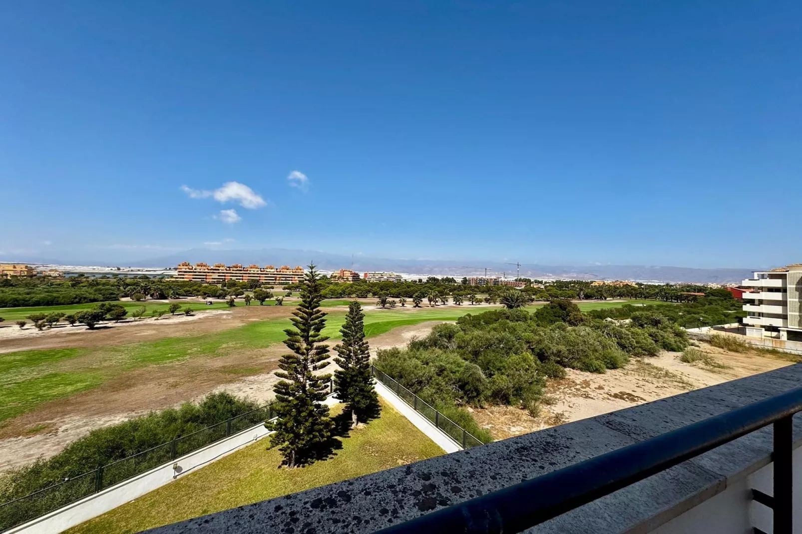 Agua Serena - Aussicht Sommer