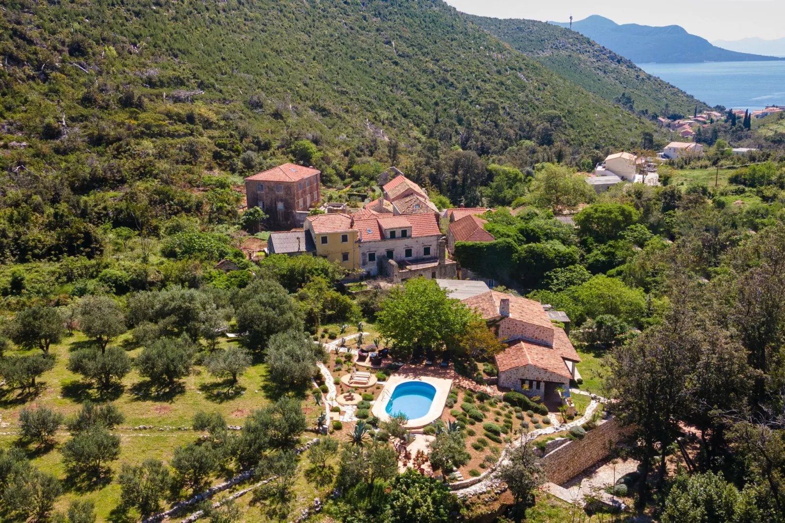 Stone House Anfitrite - Two Bedroom Villa with Private Pool and Terrace-Aussicht