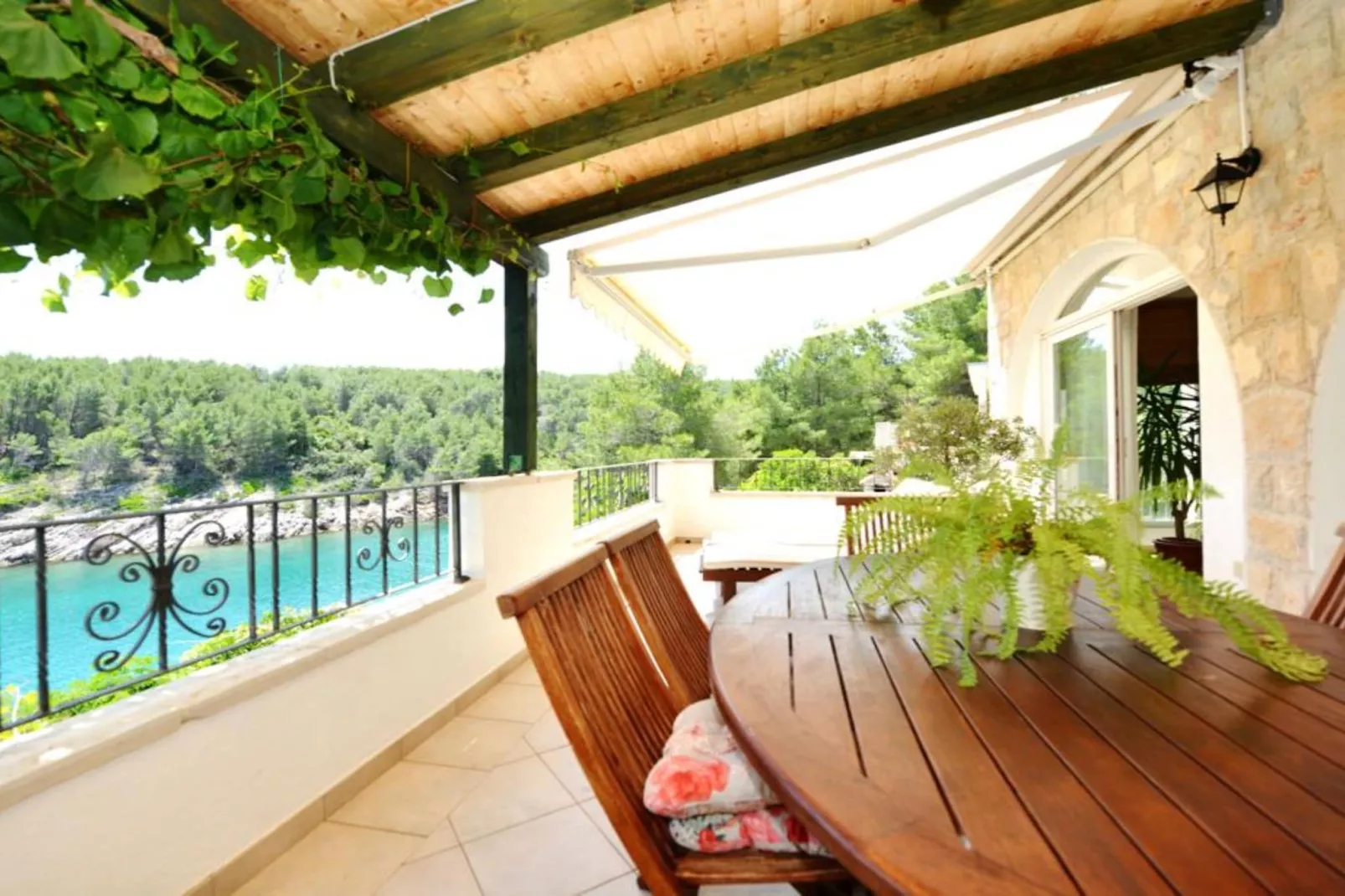 Two-Bedroom Apartment (Maslina)-Terrasse