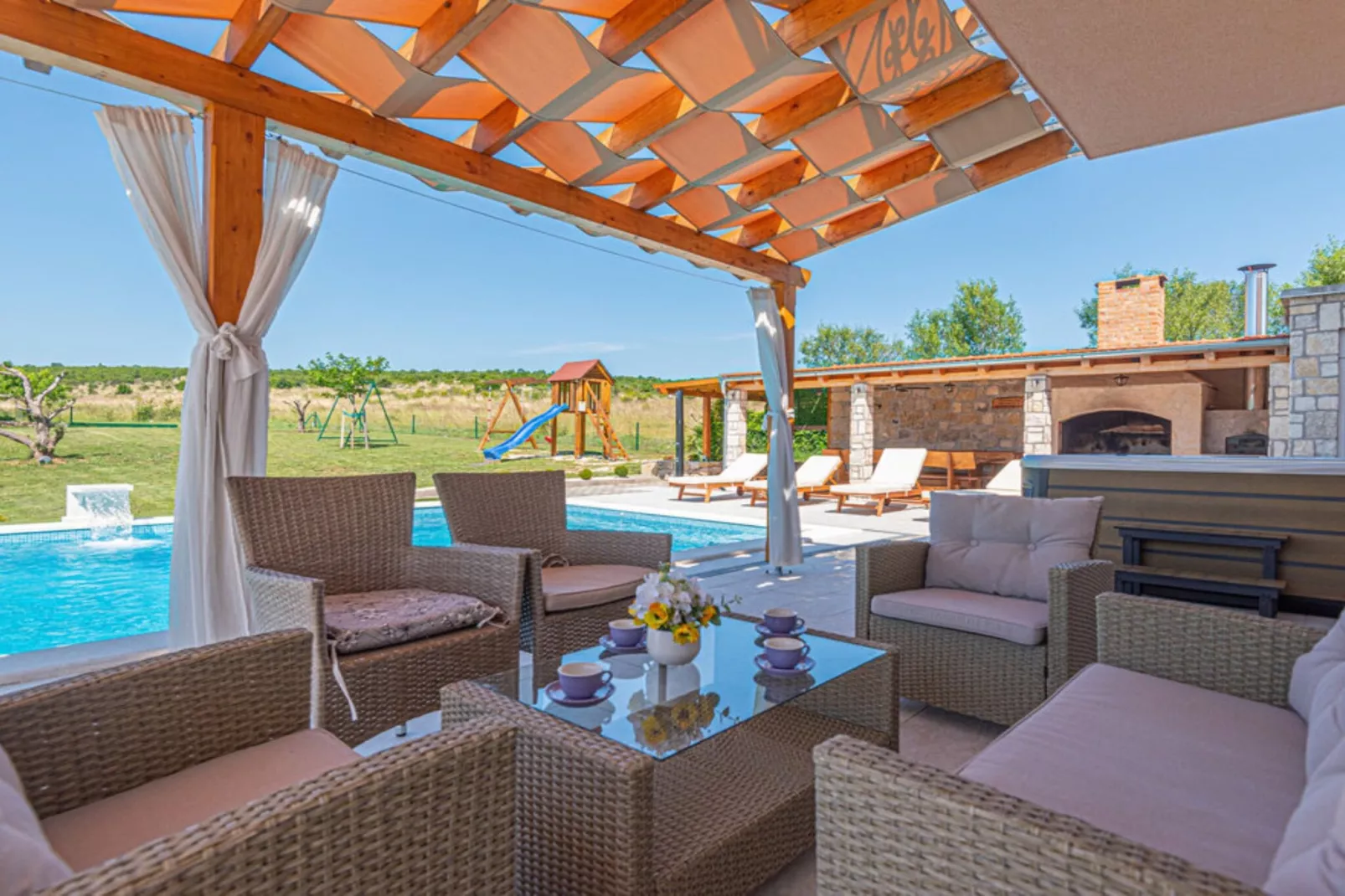 Villa Maria with Outdoor Pool - Five Bedroom Villa with Outdoor Pool-Swimming pool