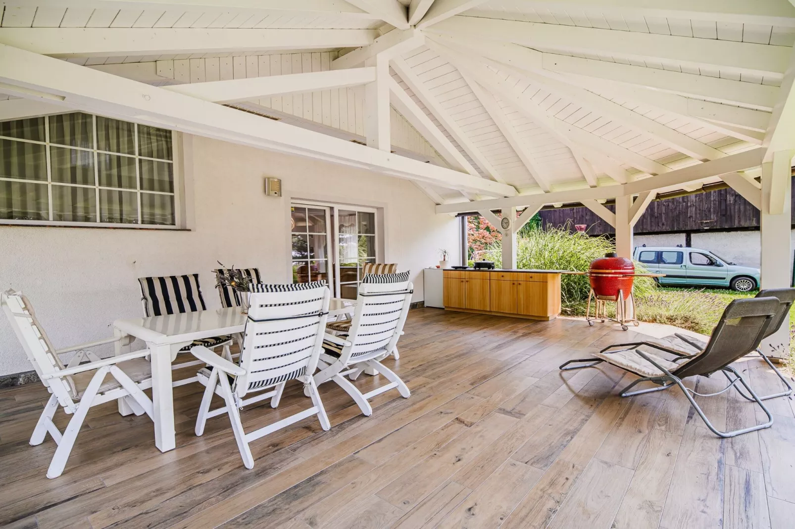 Stunning Rural Holiday Home with Garden and BBQ -  Four Bedroom Holiday Home-Outdoor