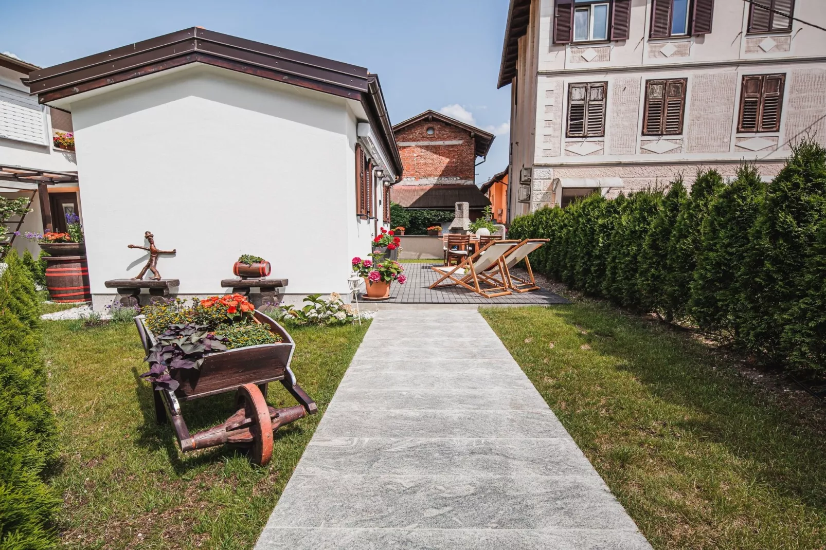 Enchanting Rural Apartment with Terrace - Studio Apartment with Terrace-Outdoor