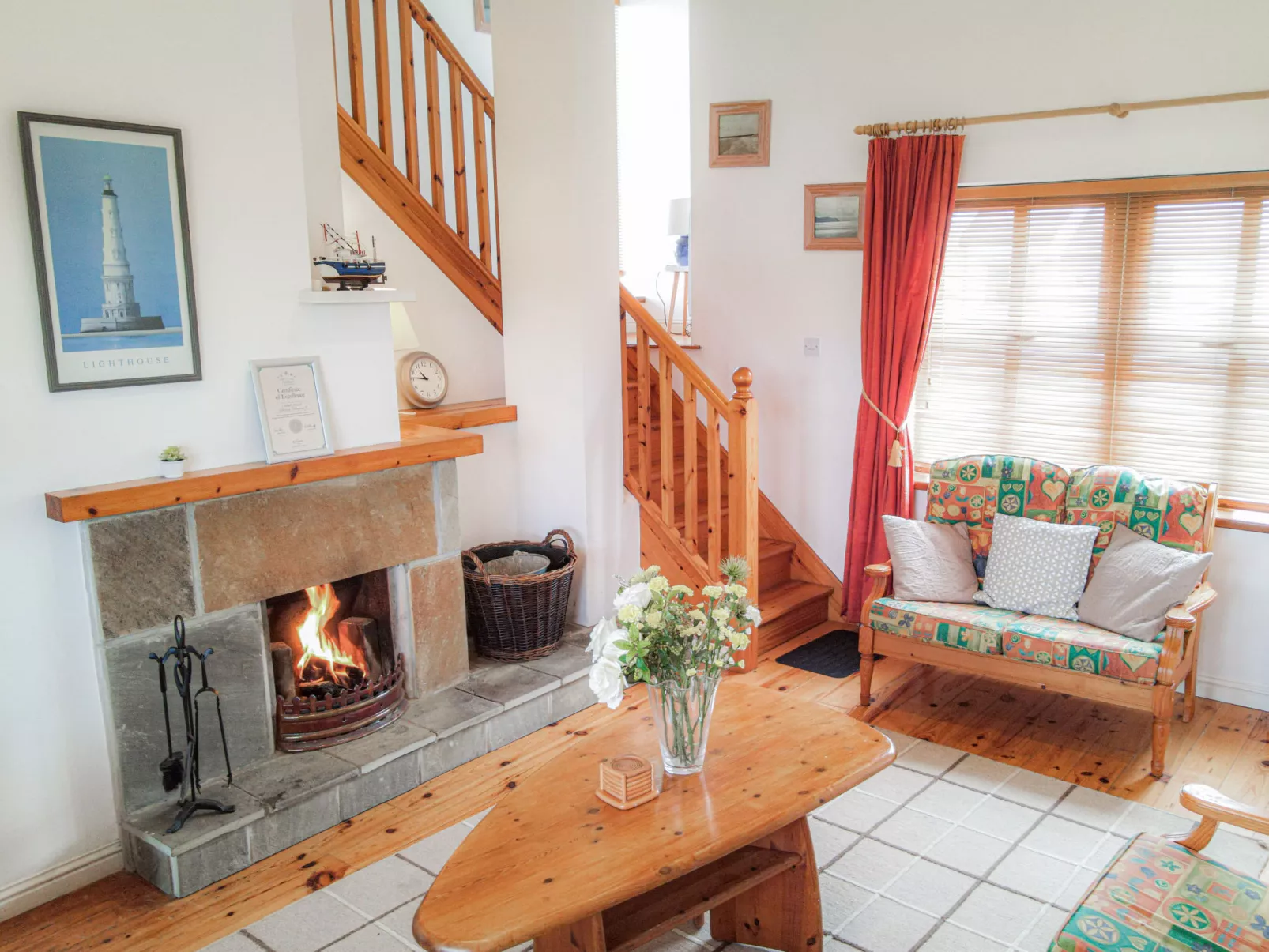 Achill Sound HV No 9-Inside