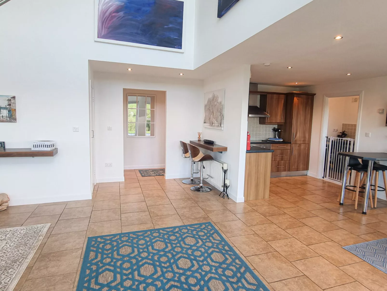 Riverrun Holiday Homes No 15-Inside