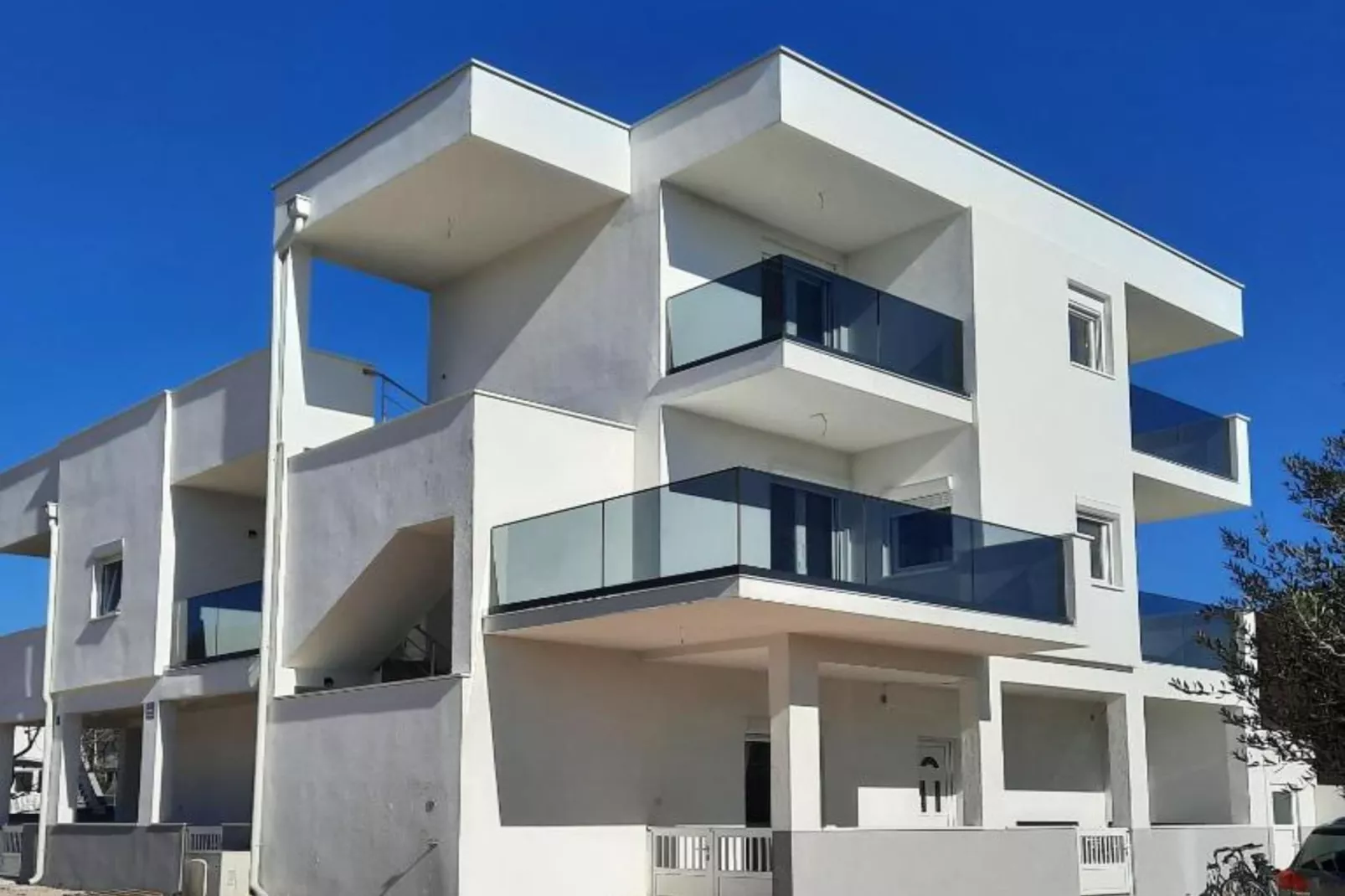 Two Bedroom Apartment 1-Im Freien