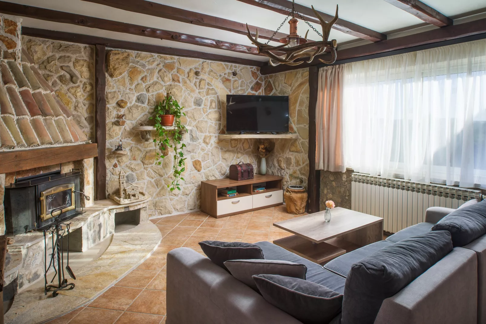 Villa Olea with private heated pool-Salon