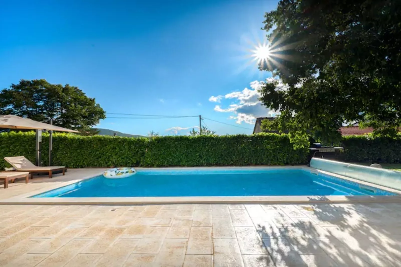 Villa Mima Pool Retreat - Five Bedroom Villa With Pool-Swimming pool