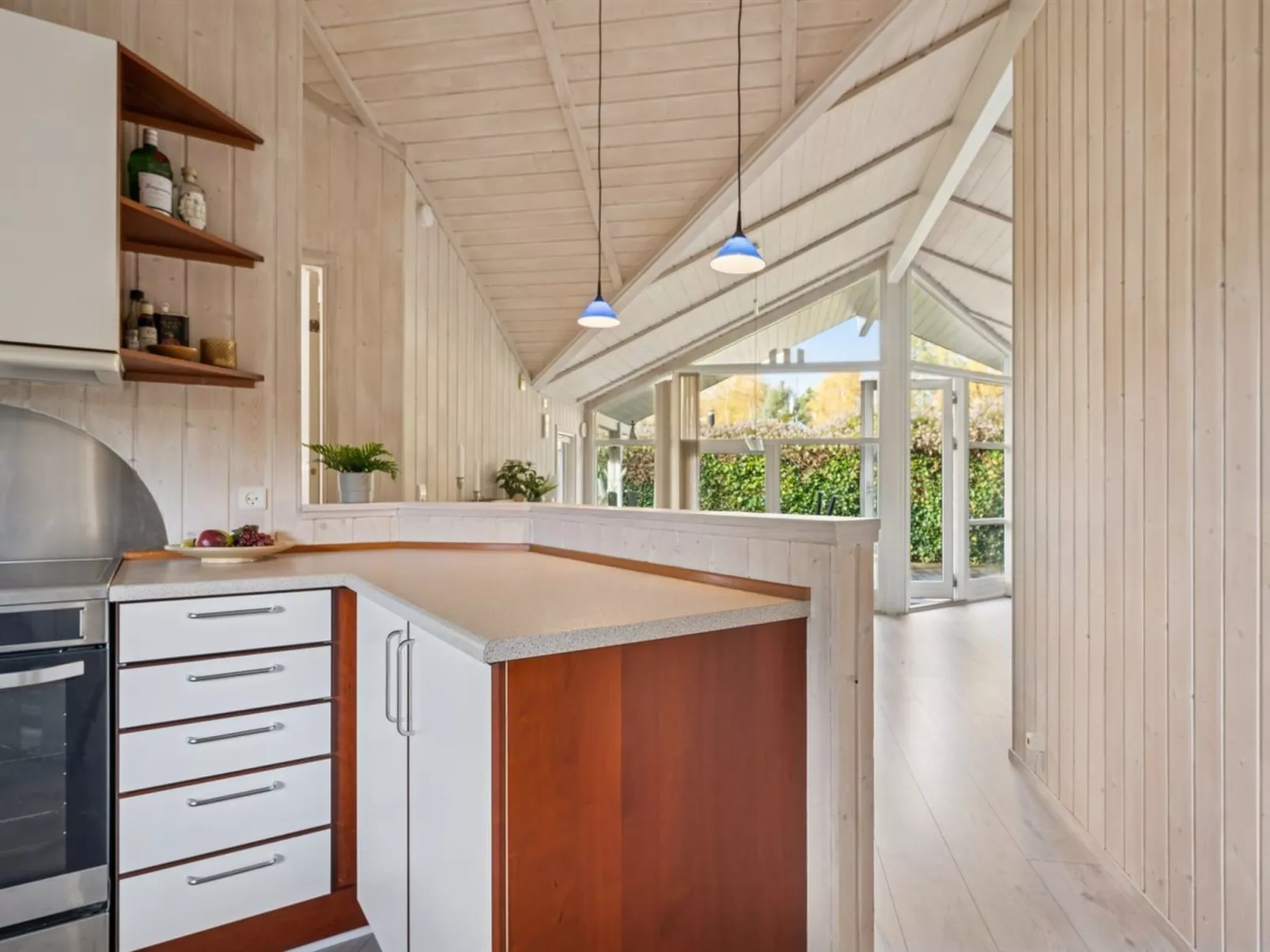 "Gyda" - 840m from the sea-Drinnen