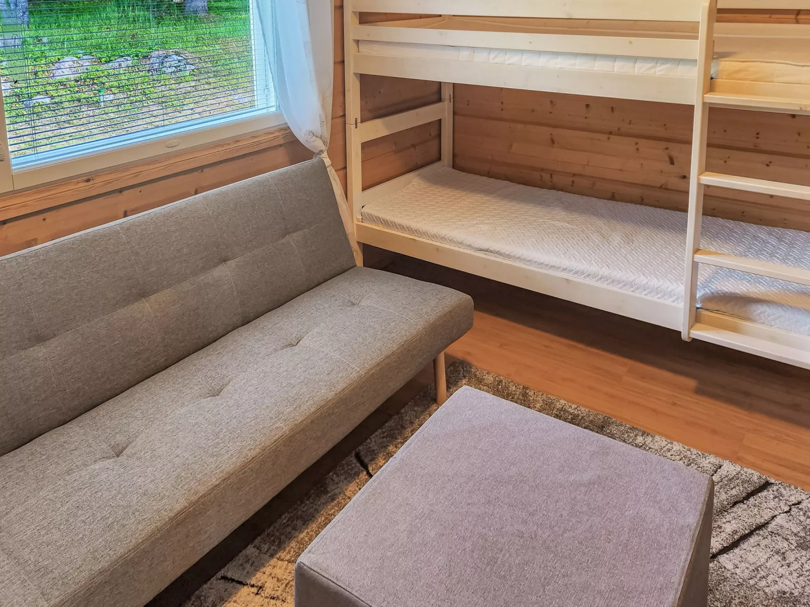 Villa soittoranta-Drinnen