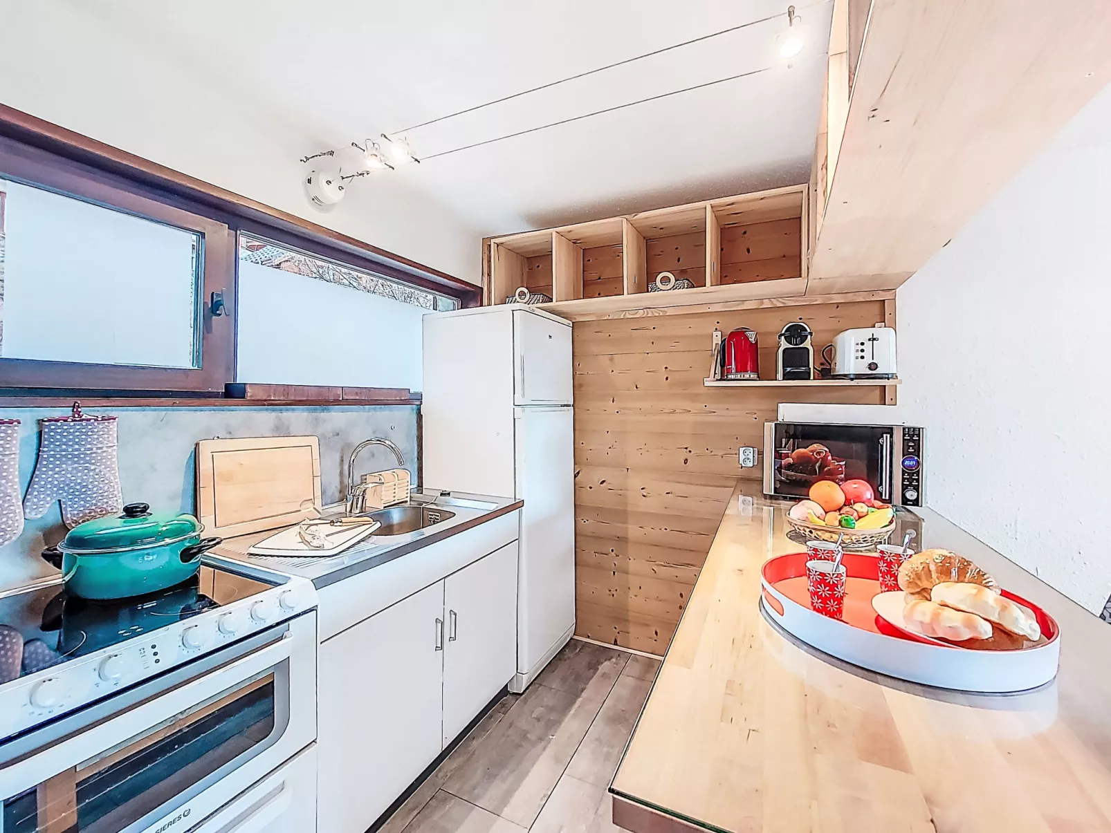 La Combe des Ours-Inside