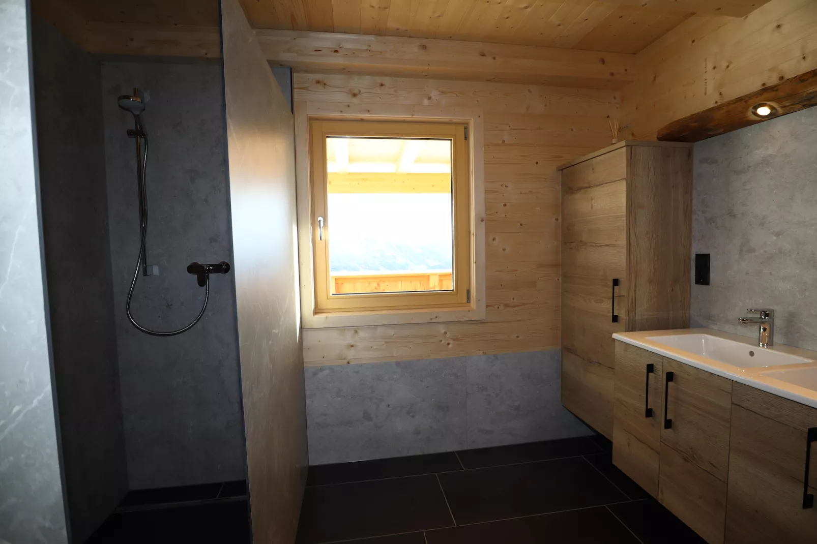 Ferienhütte Almwiese-Bathroom