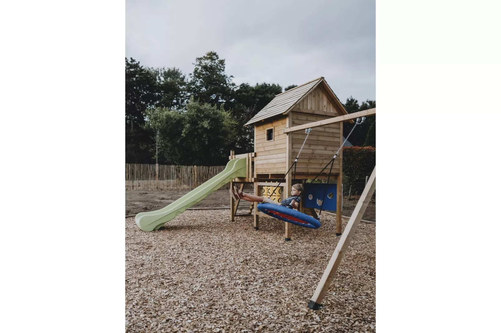 Le Paradis d'Henri-Parkeinrichtungen