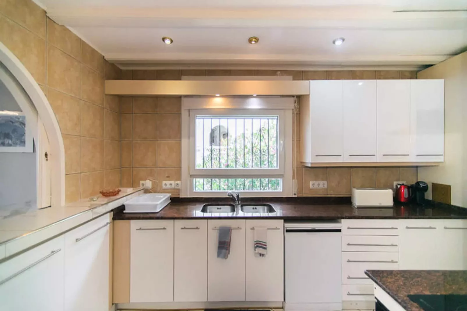 Maison à Roses-Nicht zugeordnet