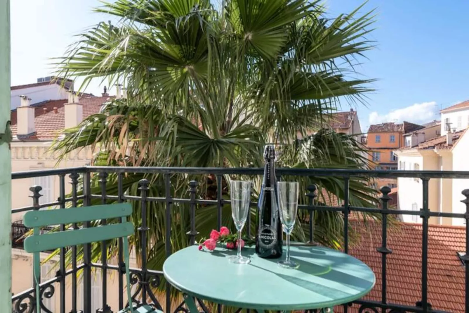 Résidence 3p Avec Balcons, 3min Du Palais Des Congr&egrave;s-Non tagué