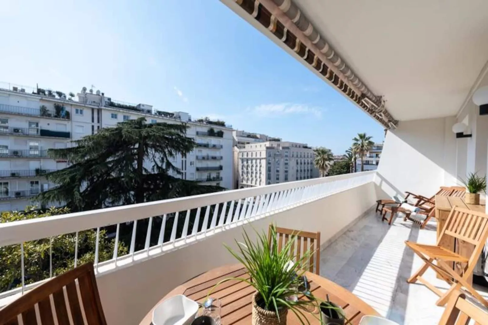 Résidence Grand 2p Rénové Terrasse Cœur De Cannes-Nicht zugeordnet