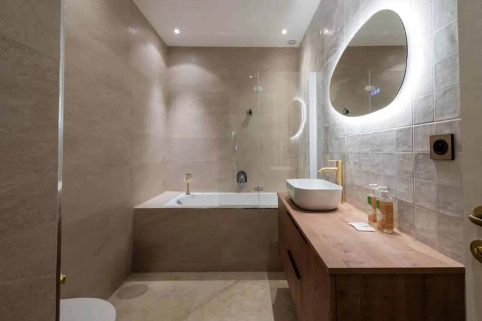 Résidence 4p Bourgeois Rez-de-jardin, Proche Croisette & Plages-Untagged