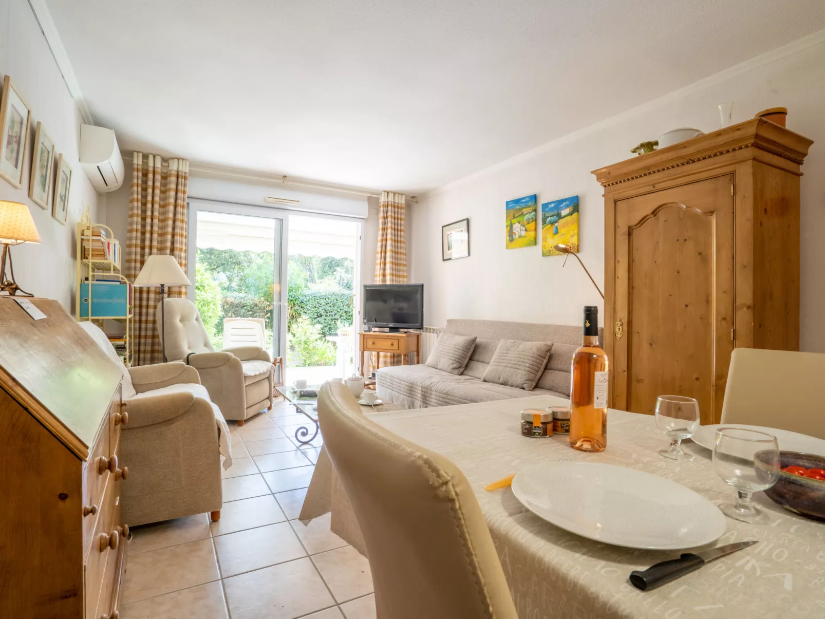 Le Grand Parc-Inside