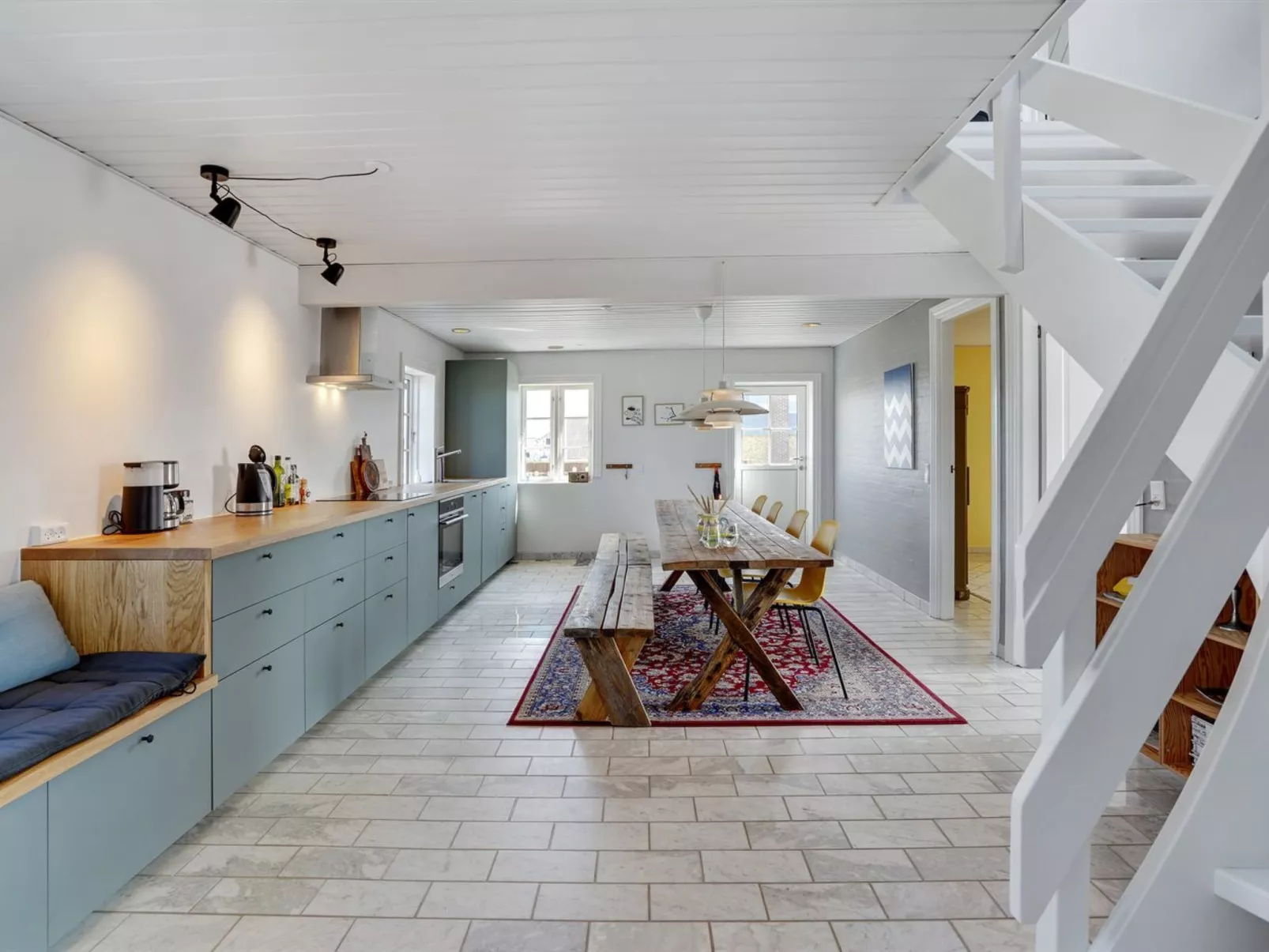 "Bernice" - 150m from the sea-Drinnen