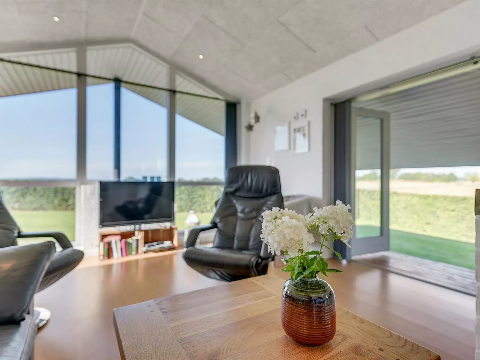 "Myrte" - 500m from the sea-Dedans