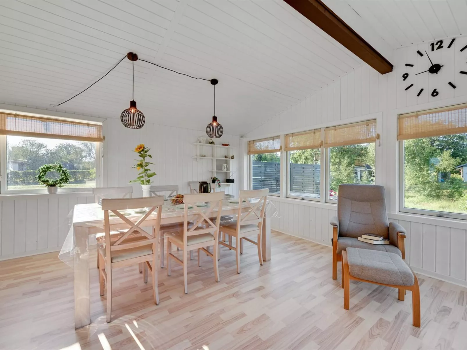 "Valdemar" - 350m to the fjord-Dedans