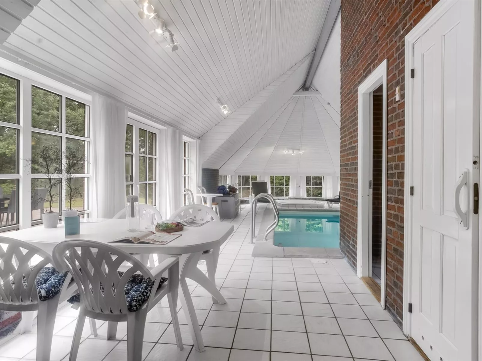 "Pauna" - 50m from the sea-Outside