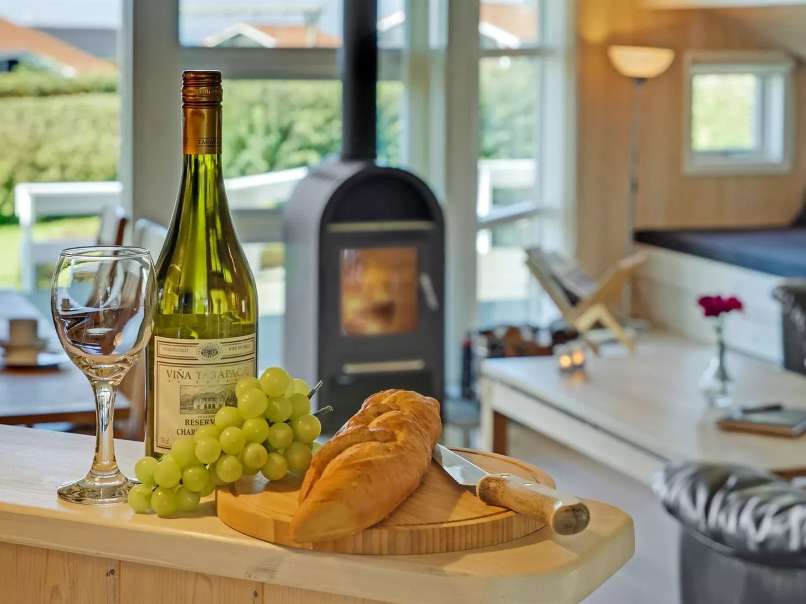 "Brynjolf" - 350m to the fjord-Inside