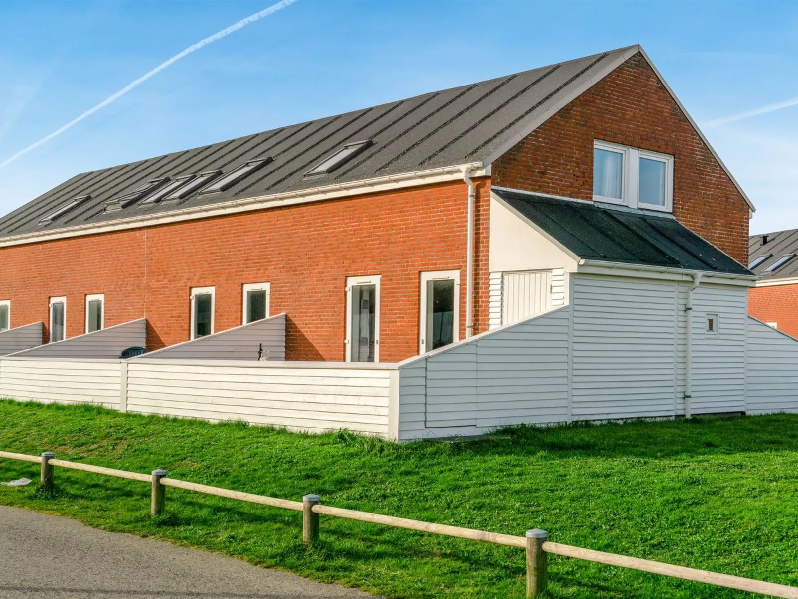 "Ginger" - 2.3km from the sea-Dehors