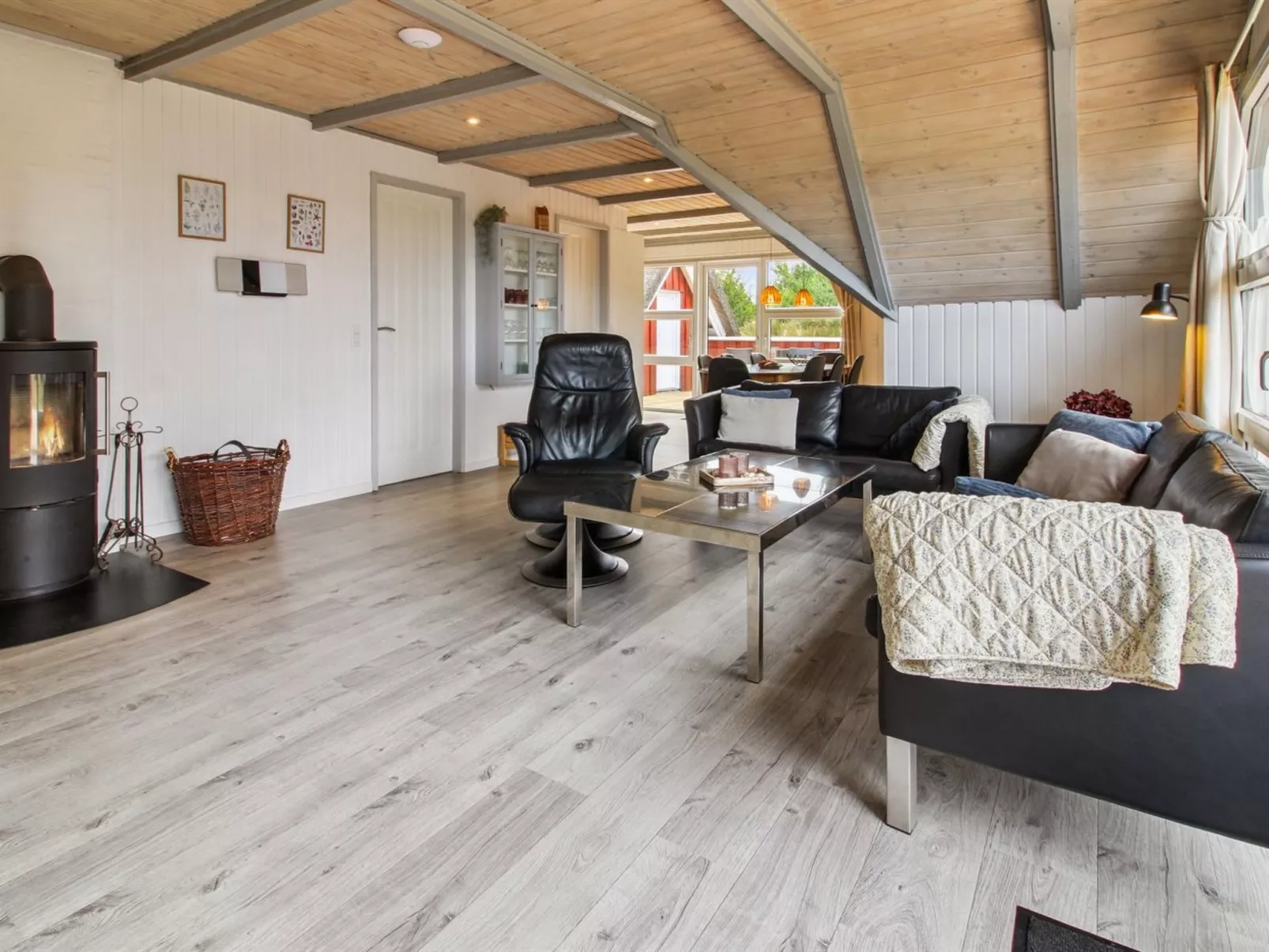 "Dufa" - 3.2km from the sea-Inside