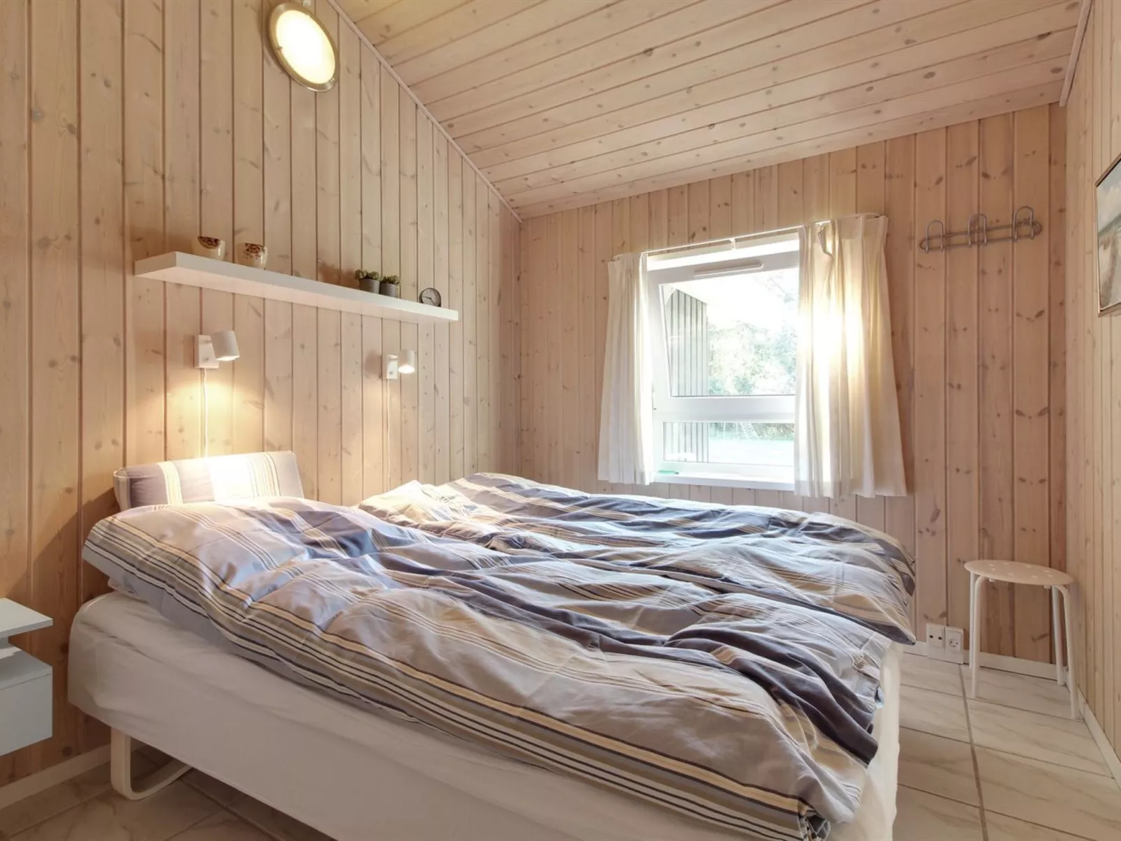 "Aniki" - 1.4km from the sea-Inside