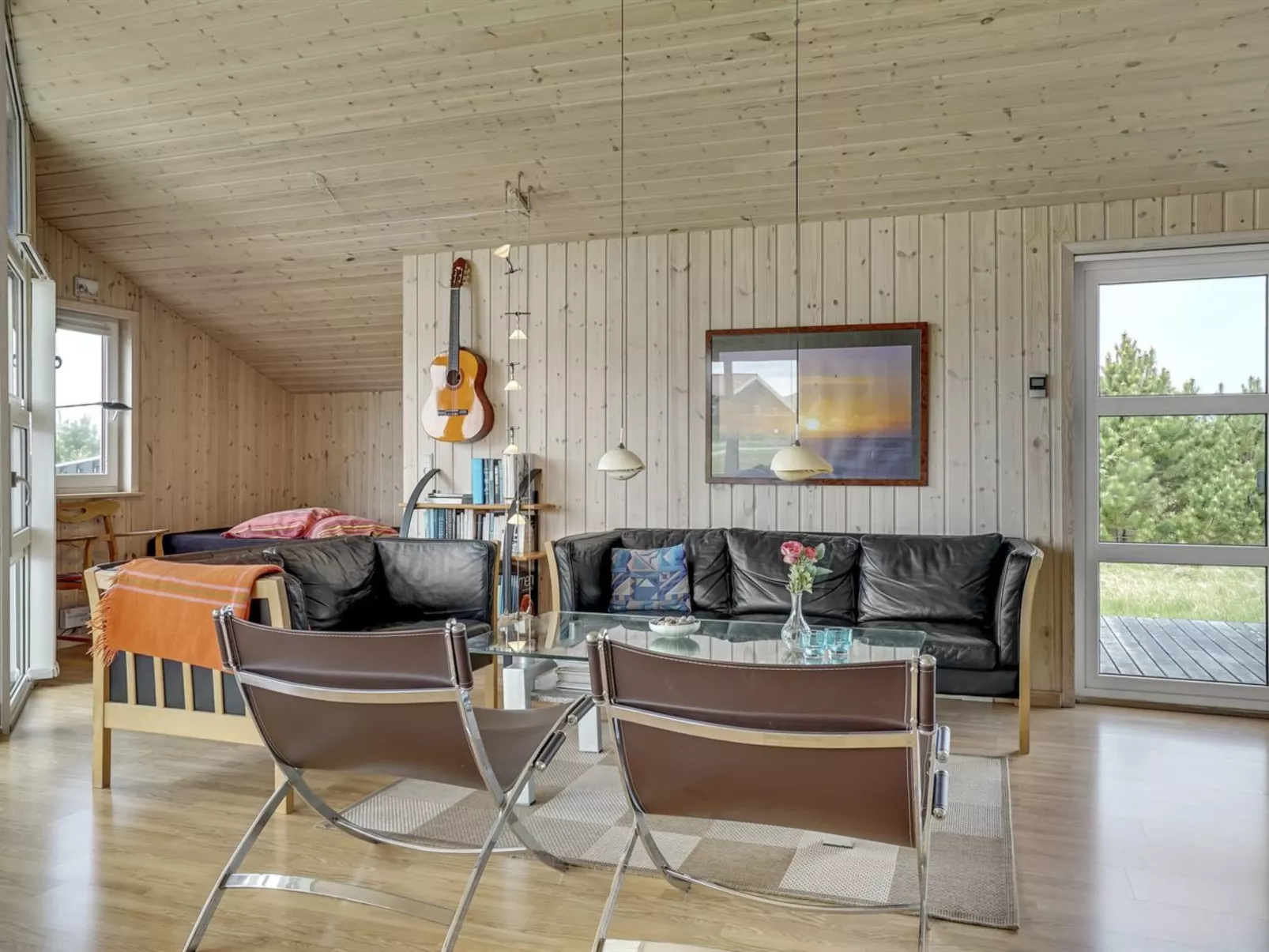 "Emppu" - 400m from the sea-Drinnen