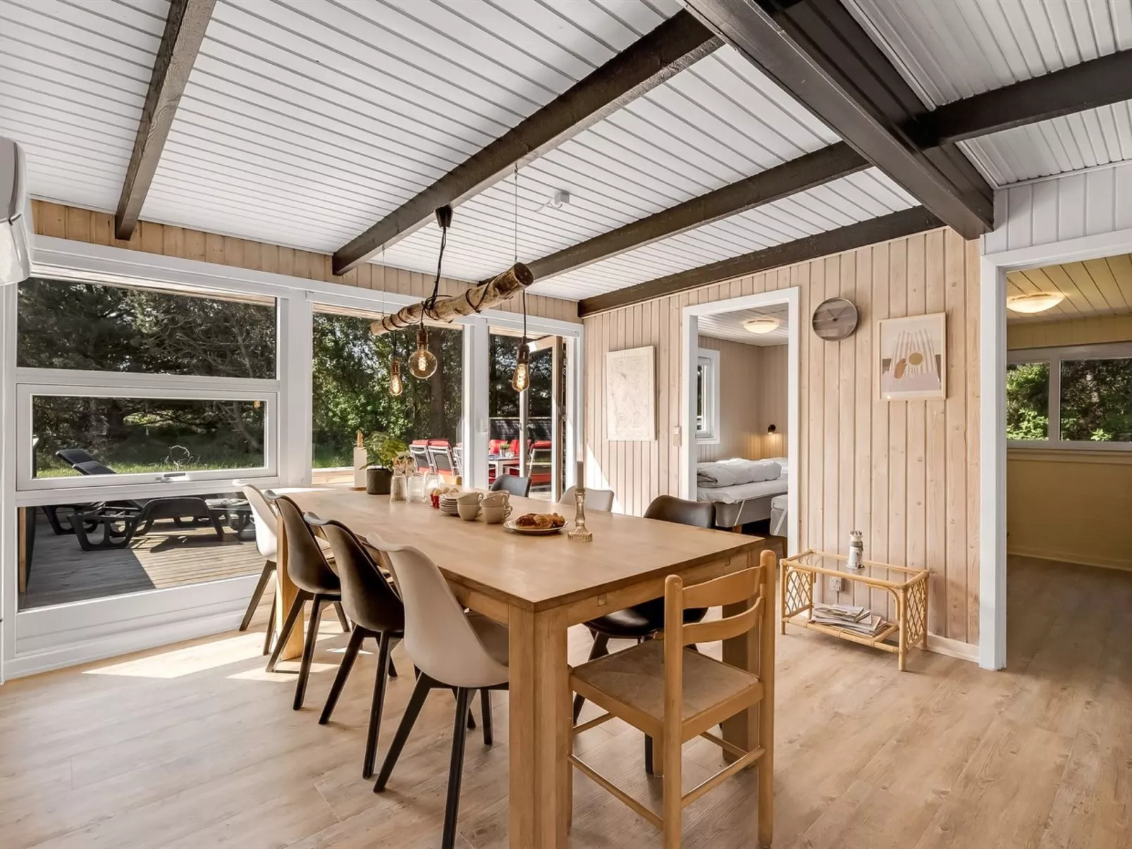 "Finne" - 800m from the sea-Inside