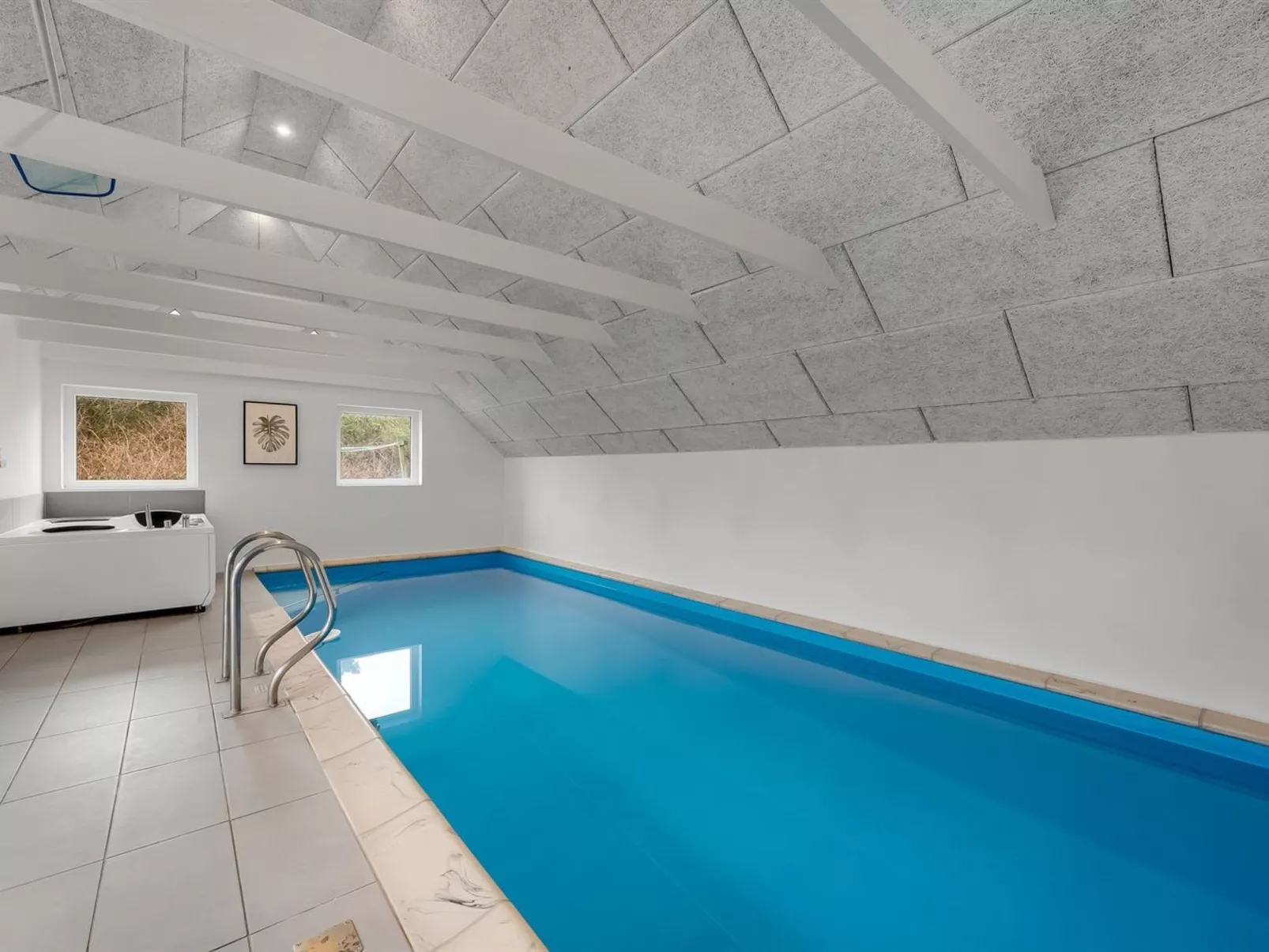 "Severine" -  from the sea-Dehors