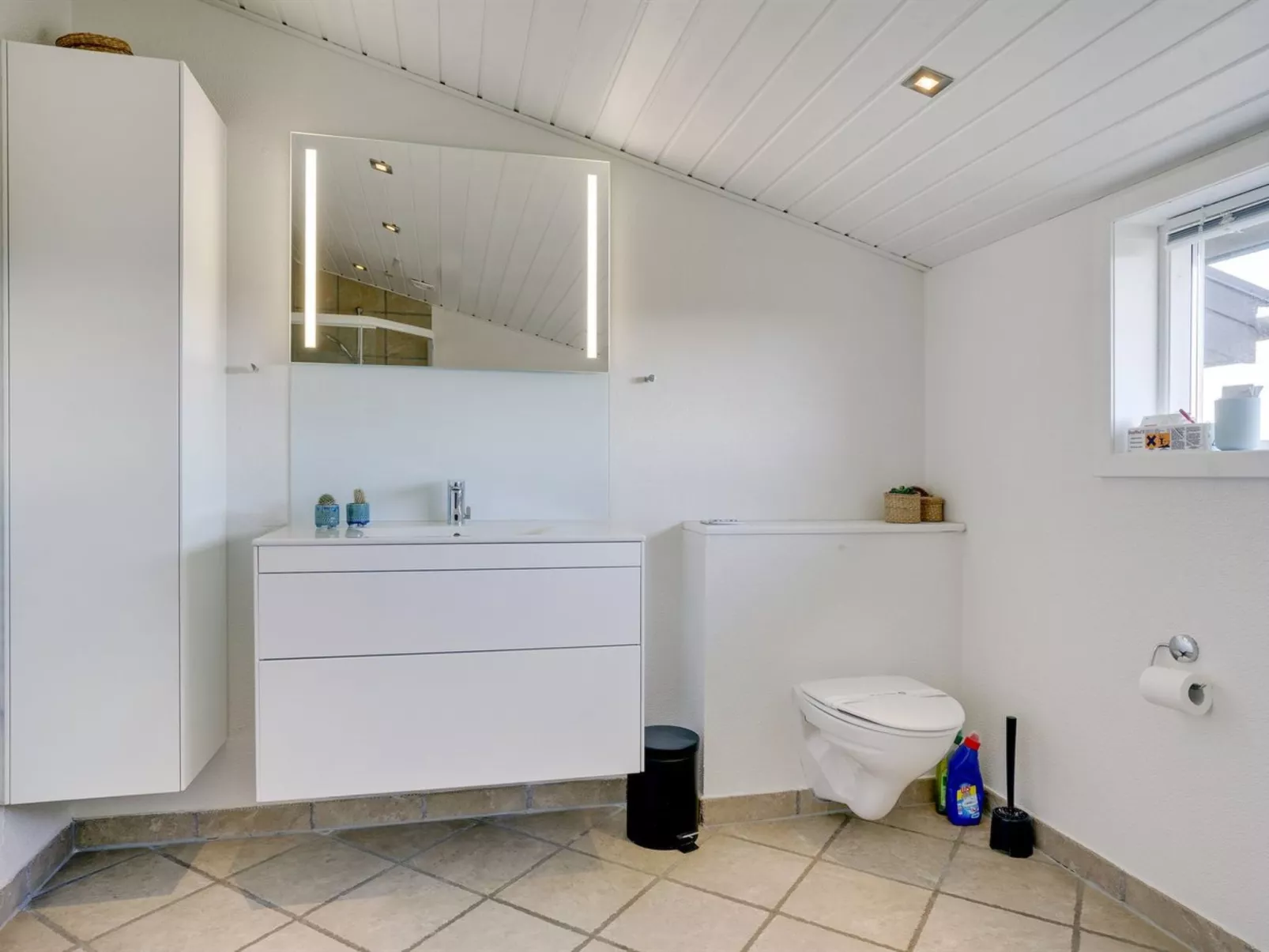 "Bertil" - 400m from the sea-Dedans