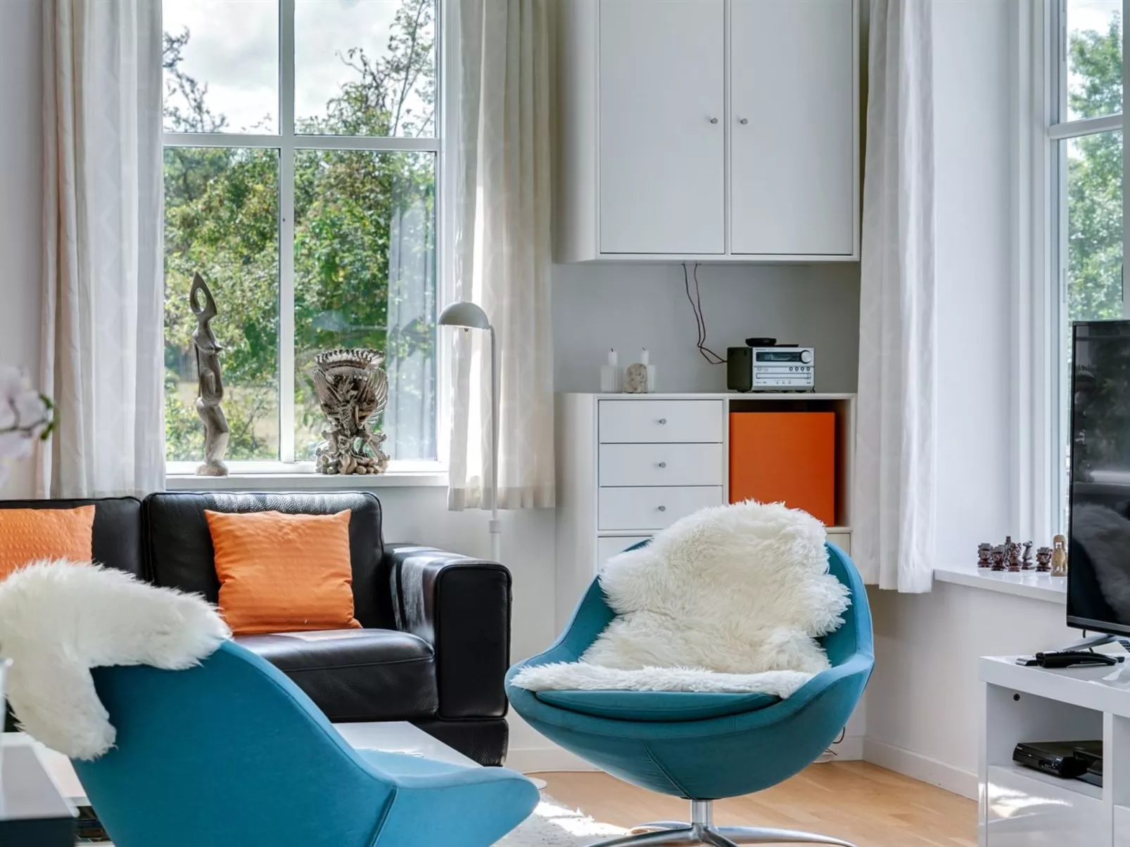 "Jeppe" - 50m to the fjord-Inside