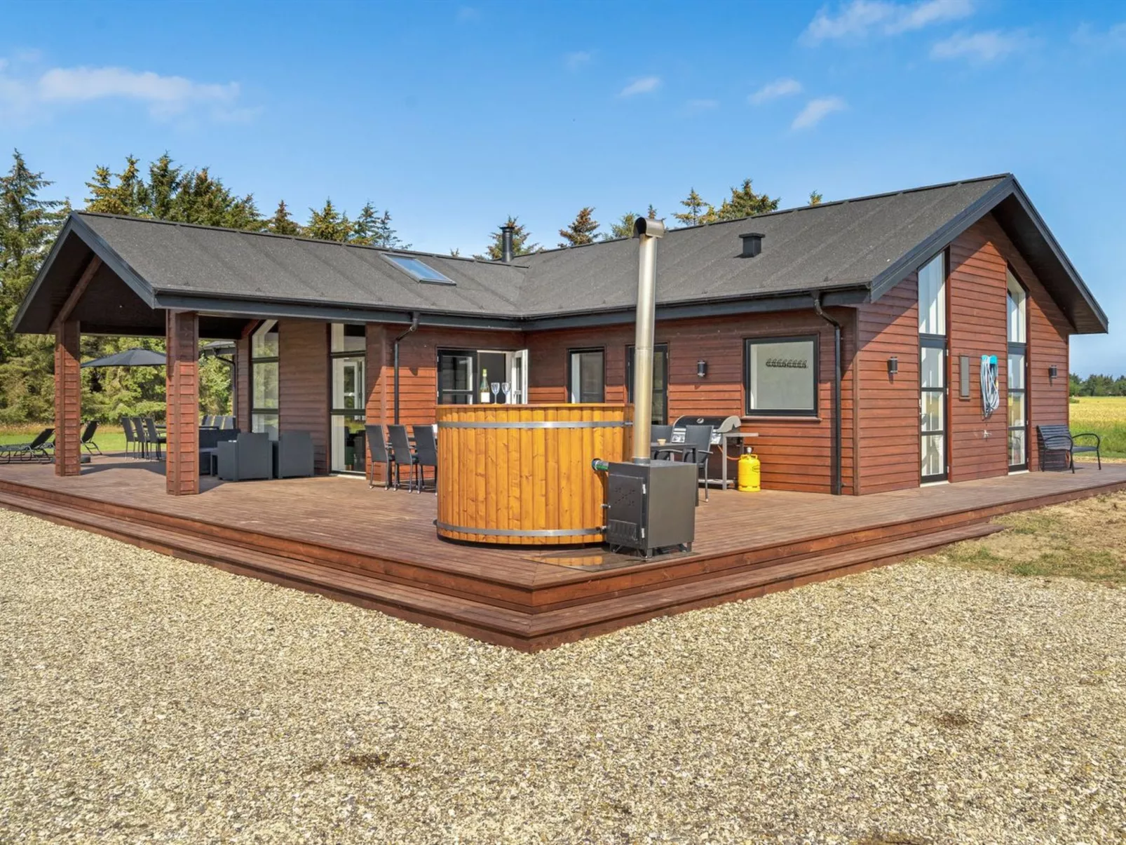 "Moreen" - 1.5km from the sea-Outside