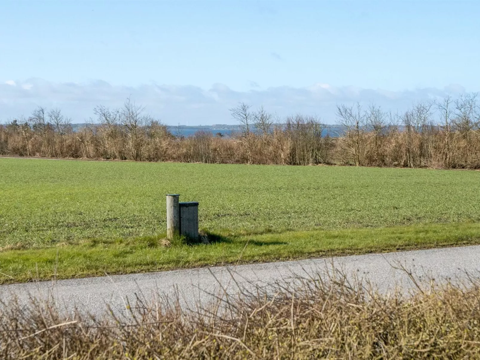 "Anselma" - 800m to the fjord - Outside