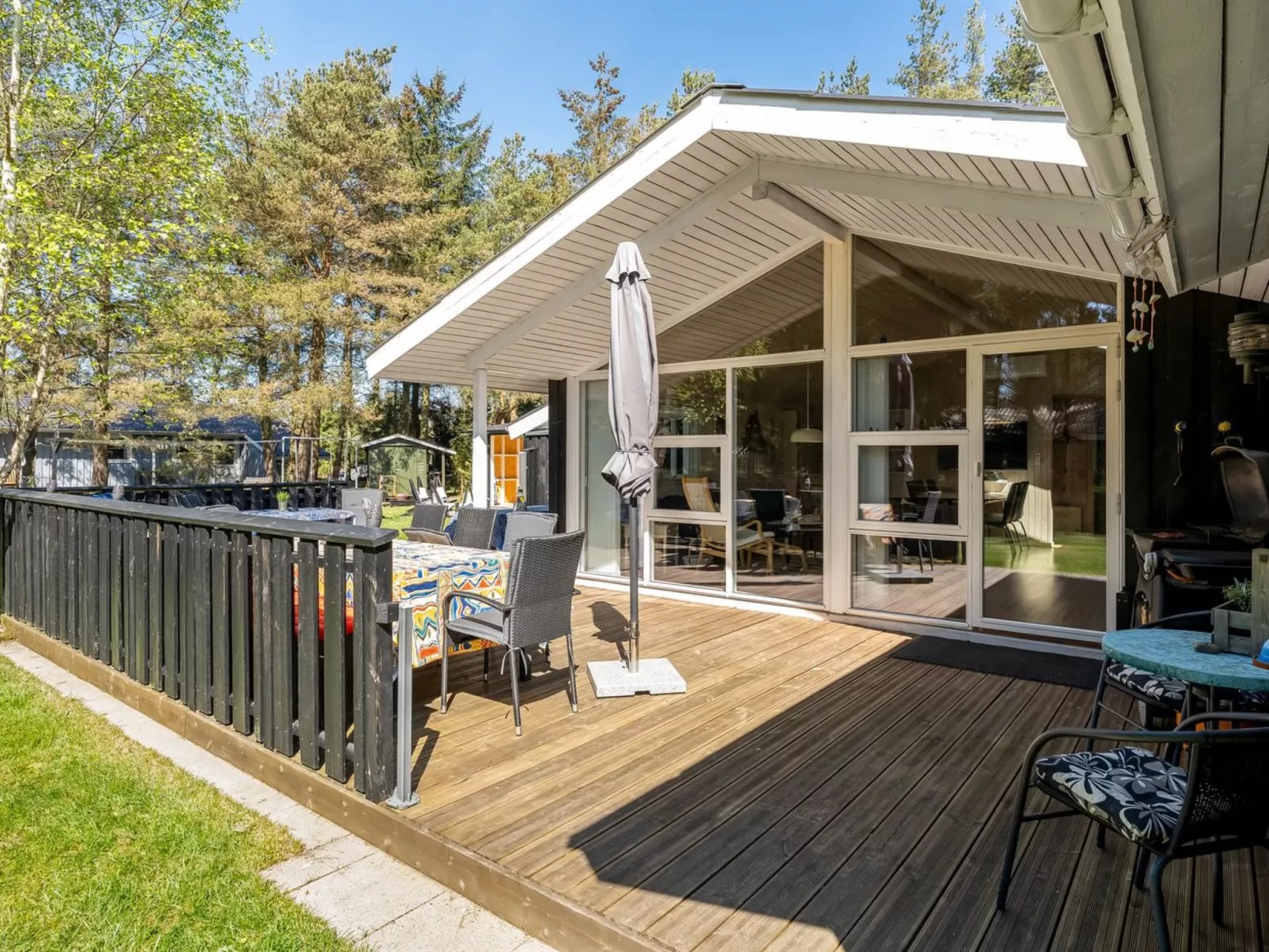 "Delco" - 200m from the sea-Outside