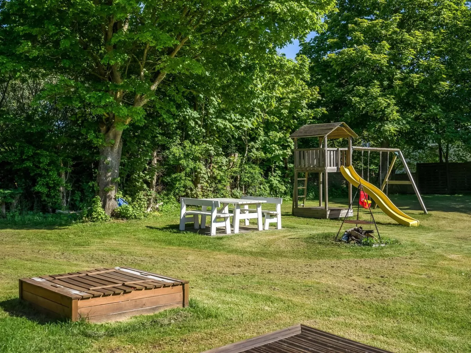 "Gunhil" - 200m from the sea-Outside