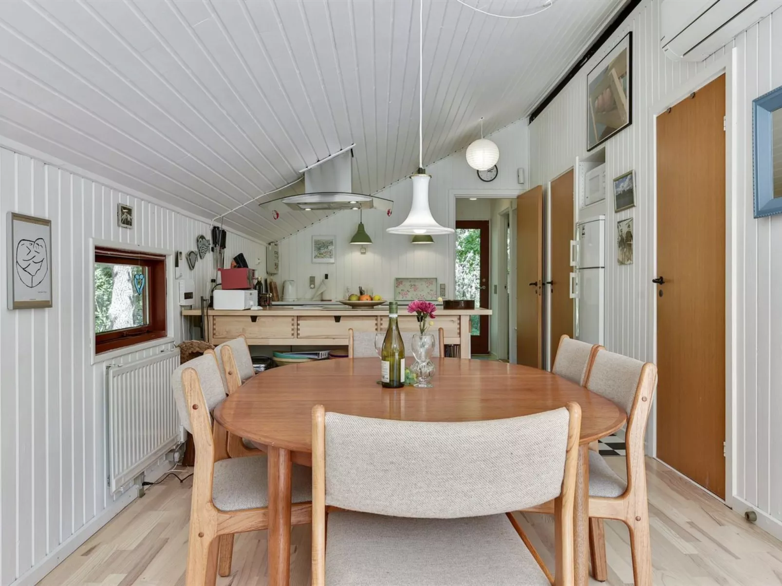 "Osa" - 150m from the sea-Drinnen